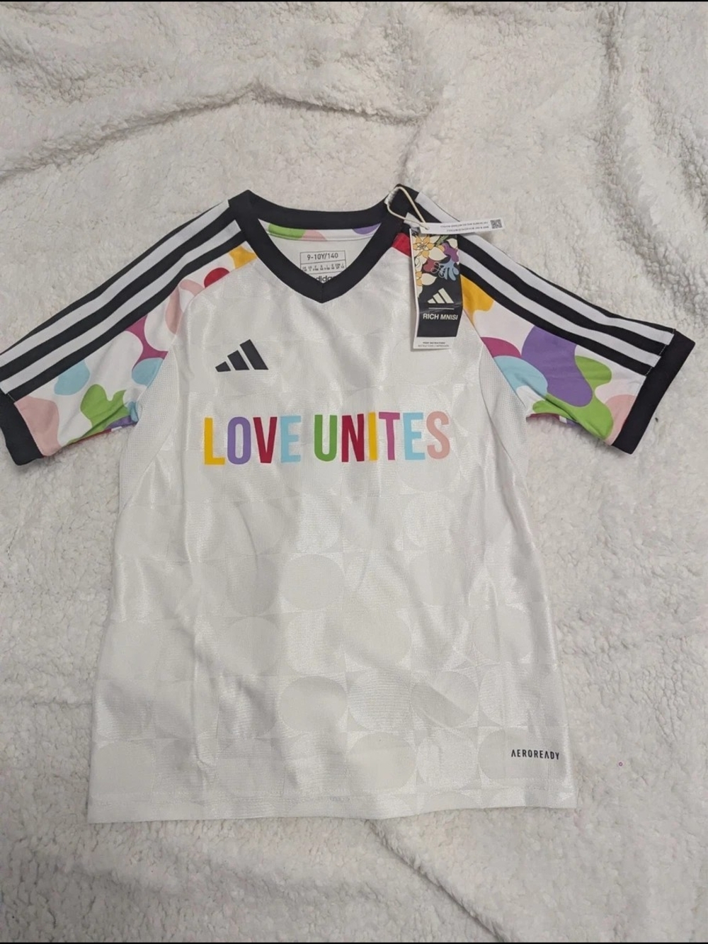 Special Edition Adidas  Multicolor 'LOVE UNITES' - Youth Top